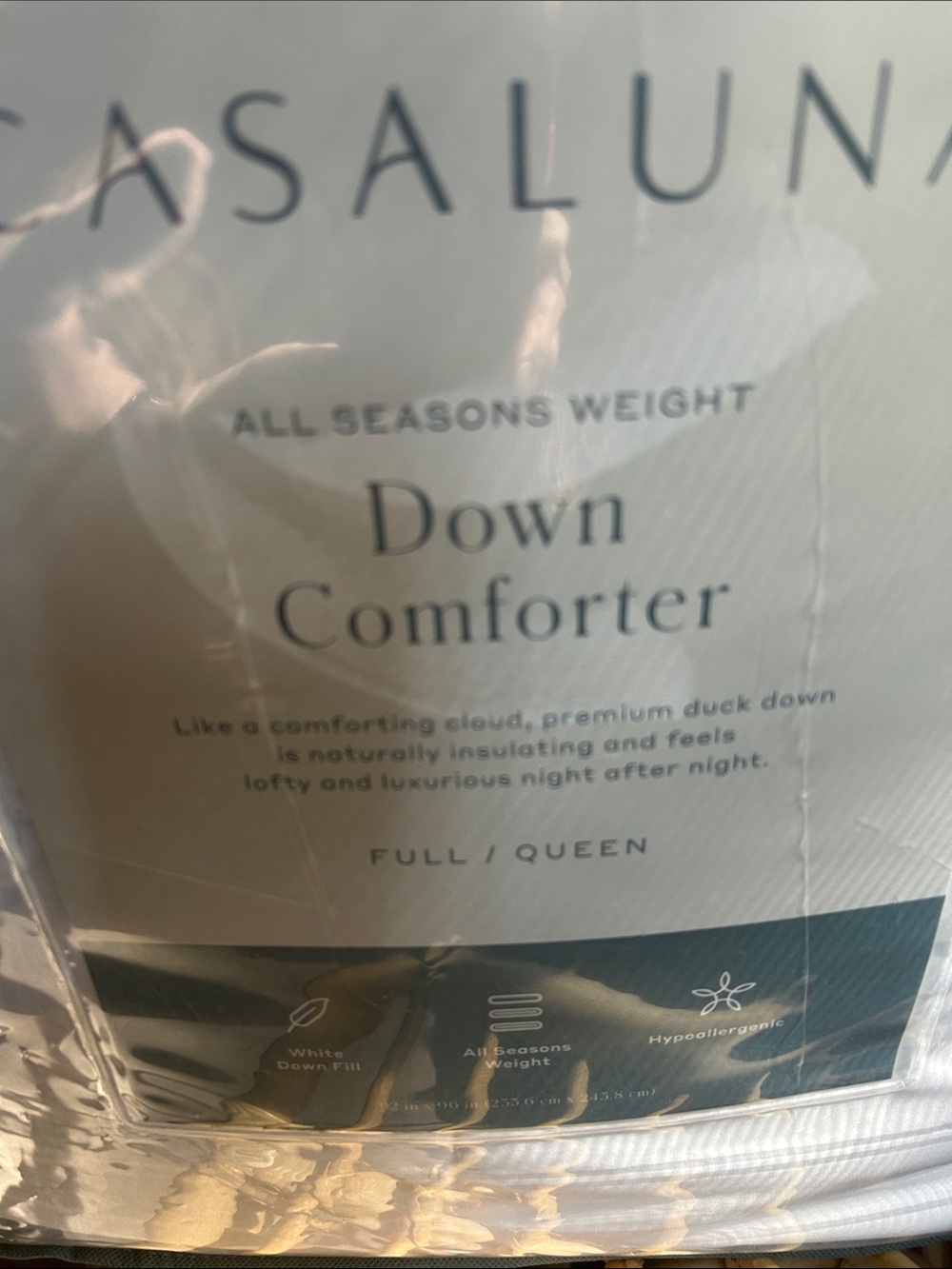 Casaluna F/Q All Season Weight Premium Down Comforter - Picture 2 of 14